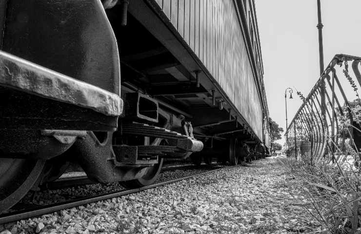 Benevento incidente treni morti feriti