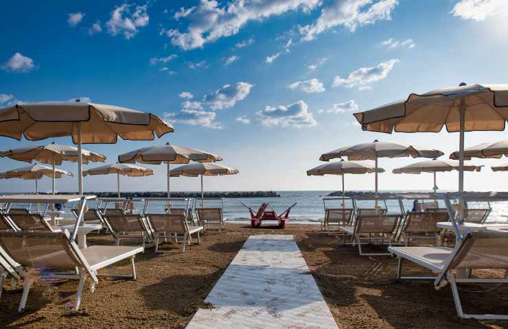 divieti di balneazione in romagna