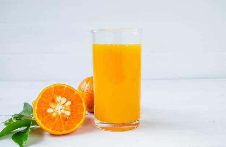 a cosa fa bene il succo d'arancia