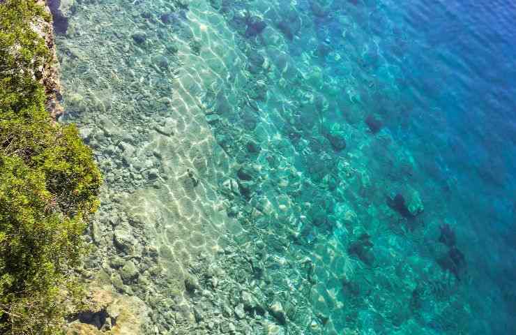 piscina incontaminata vicino milano