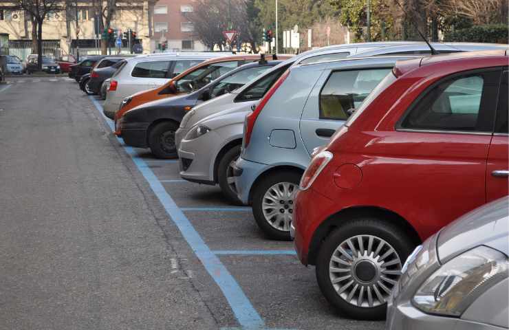 Aria condizionata in auto quando scatta la multa e perché