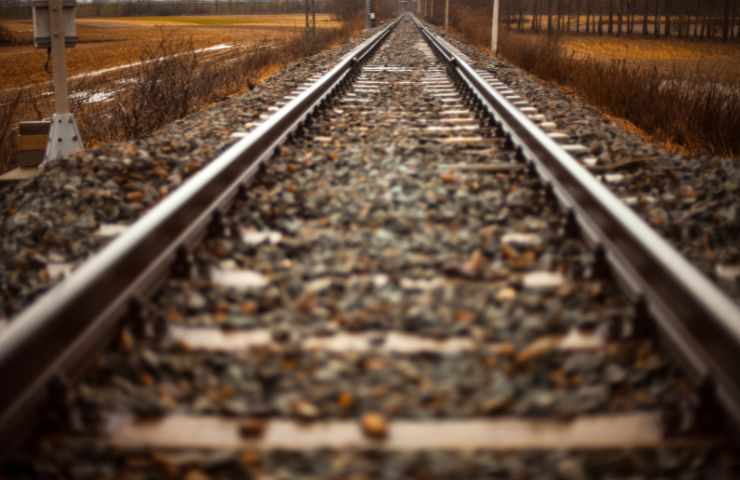 Treno deragliato stazione San Severo morti feriti