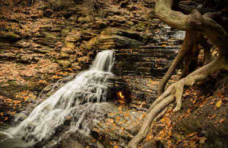 Fiamma eterna cascata