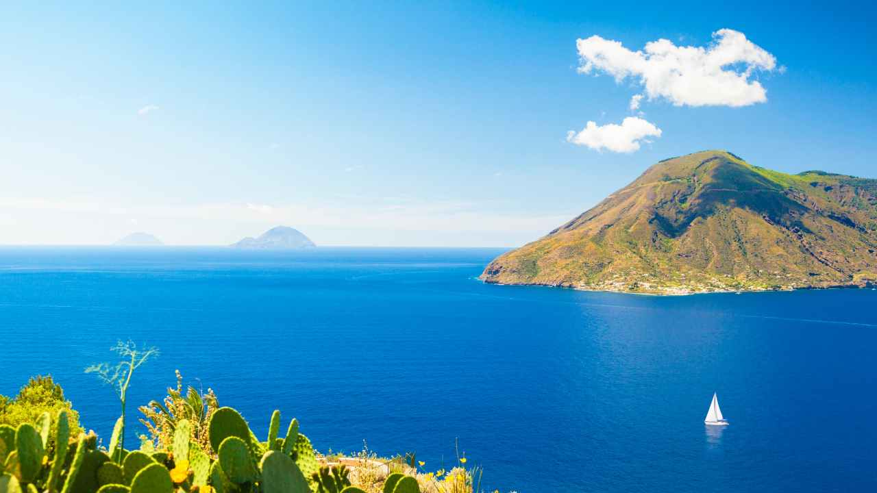 batterio mangia Co2 scoperto isola vulcano