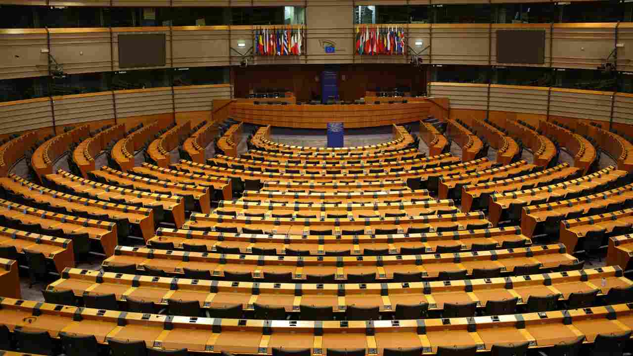 ripristino natura obiettivi parlamento europeo