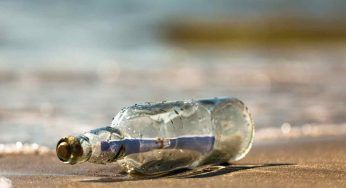 Lago di Garda, ritrovato messaggio in bottiglia dopo 11 anni: si cerca chi lo ha scritto