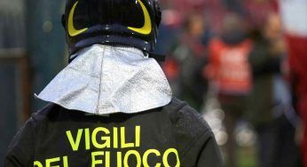 Crolla palazzo di tre piani, si scava tra le macerie: estratte vive quattro persone