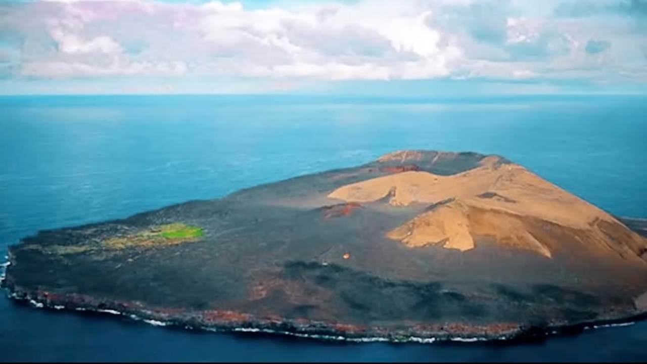 isola comparsa improvvisamente islanda surtsey