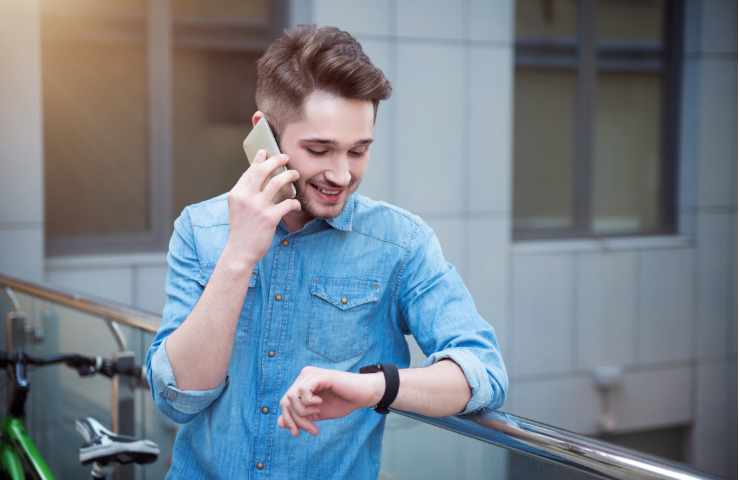 Pojke dör av mobilchock