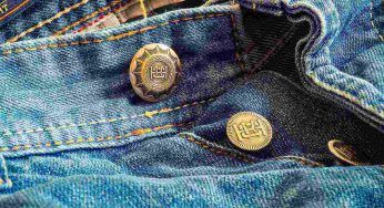 I jeans possono essere sostenibili, ma solo se fai questo