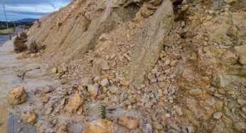 Frana in una zona montuosa: almeno 11 morti ed oltre 30 dispersi