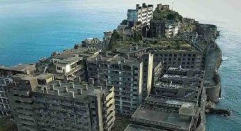 Era l’isola più popolata, ora è un luogo fantasma: cosa è accaduto a Gunkanjima