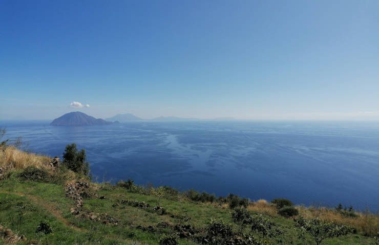 Sostenibilità isole minori Isola Elba Ischia La Maddalena basso indice 