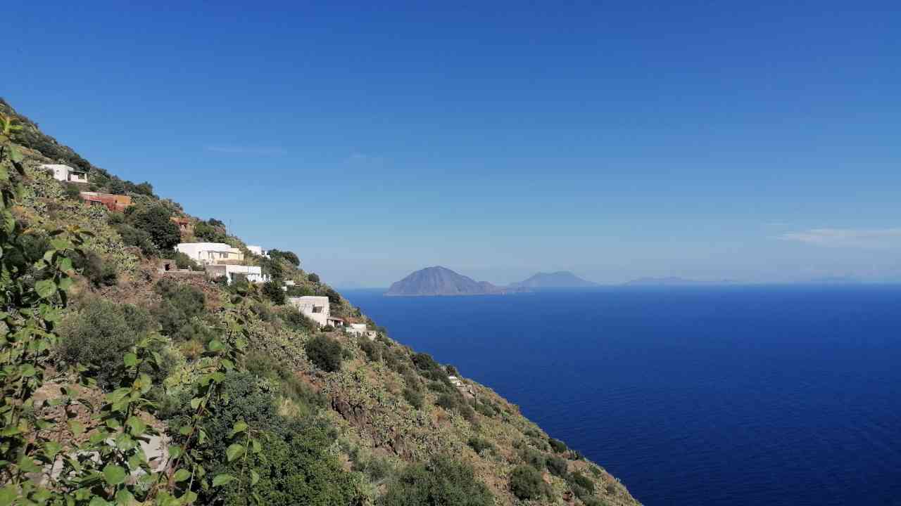 Dati Legambiente sostenibilità isole minori Italia