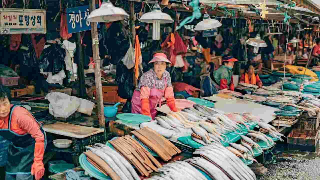 Cina vieta importazione pesce Giappone