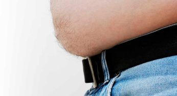 Cina e caldo: per combatterlo ci si scopre la pancia
