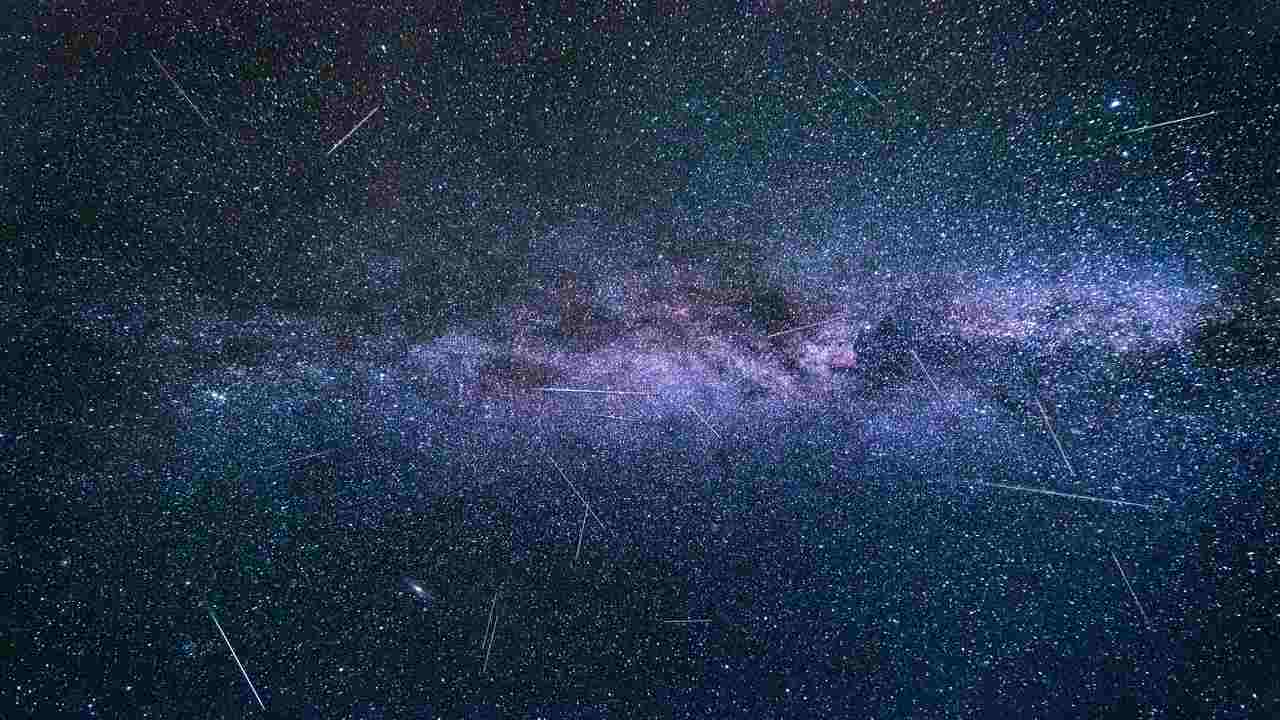 Perche A San Lorenzo Cadono Le Stelle Notte di San Lorenzo: perché avviene il fenomeno delle stelle cadenti
