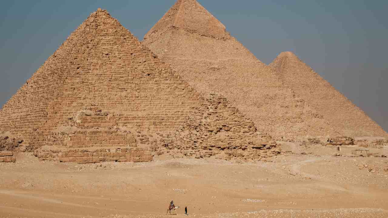 piramide grande al mondo