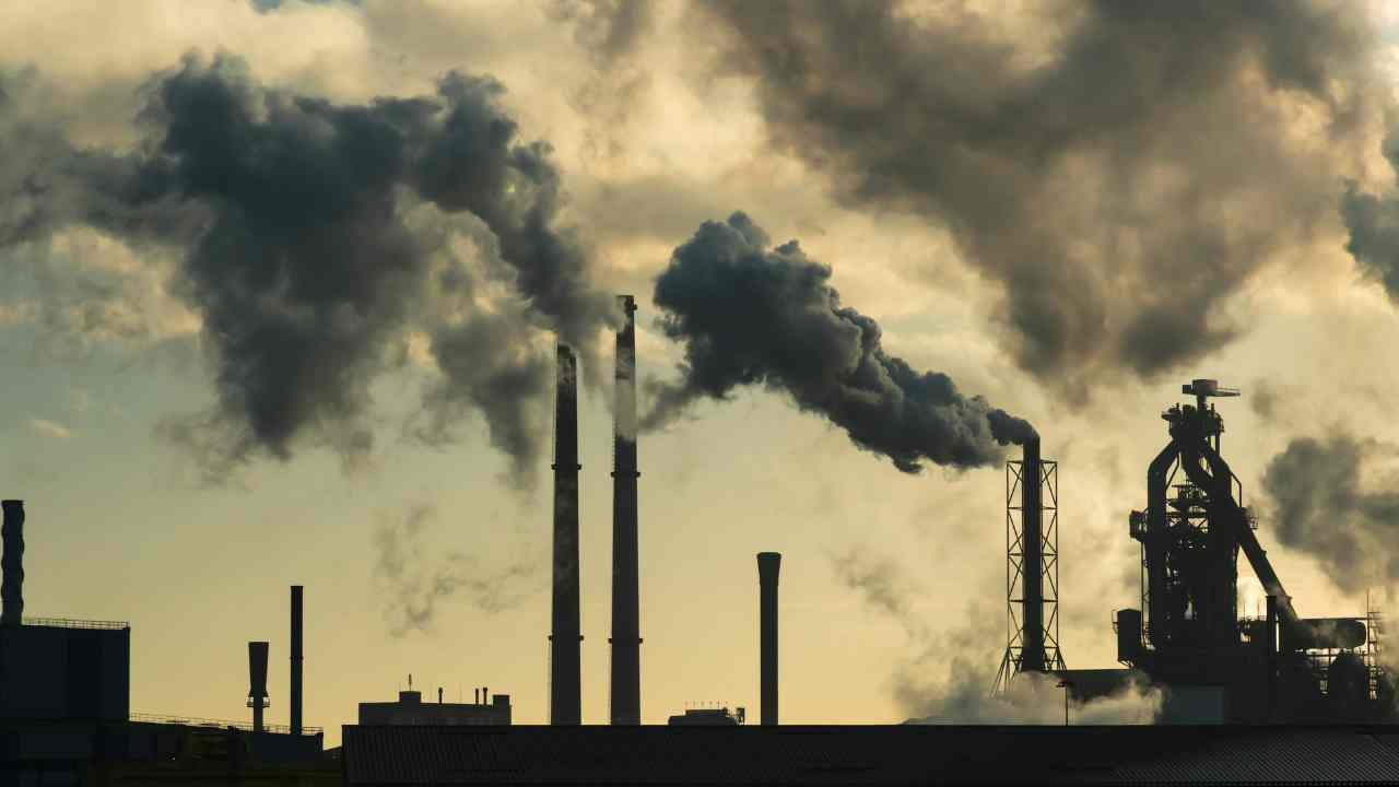 Cop28 accordo inquinamento combustibili fossili