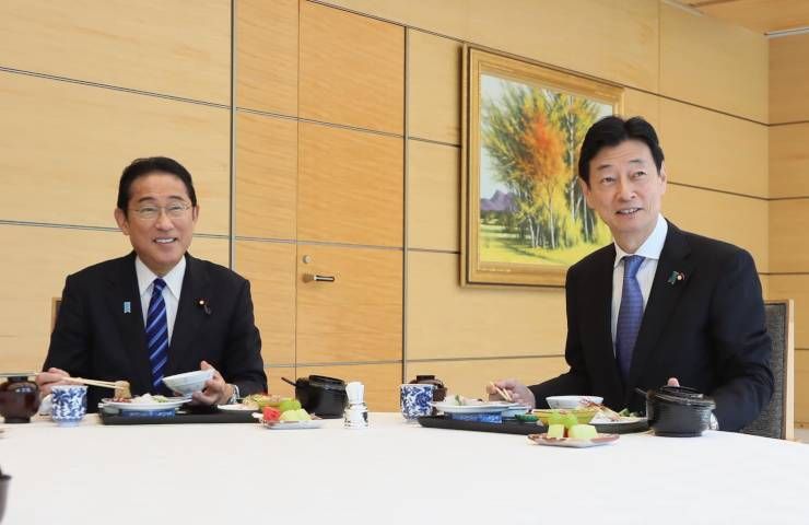 pesce crudo Fukushima messaggio ministri Giappone