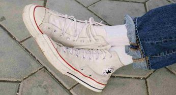 Scarpe da ginnastica sporchissime: come farle tornare nuove