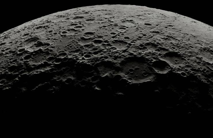 luna presenza di diversi materiali 