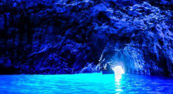 Grotta Azzurra di Capri, deve essere protetta dalle barche: come si risolverà
